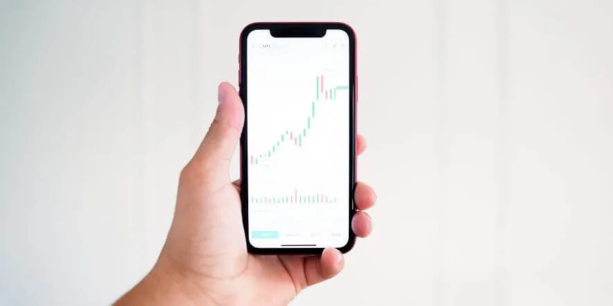 LucraBot GPT - Explore the Realm of Blockchain Finance with LucraBot GPT and Unlock the Potential of Peer-to-Peer Crypto Transactions